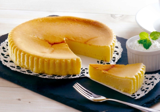 「クリオネ」釜出しチーズケーキ